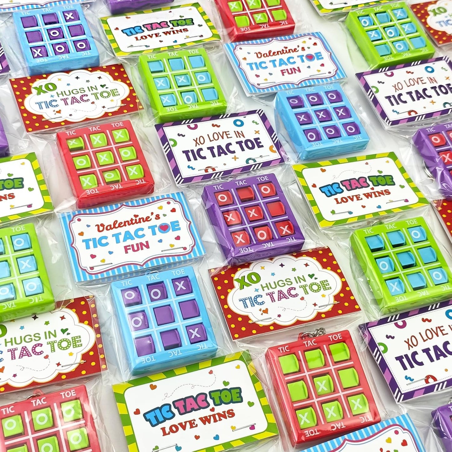 Valentines Day Gifts for Kids School Classroom - 28 Pack, Valentine Exchange Cards with Tic Tac Toe Game Keychain for Boys Girls, Party Favors Goodie Bag Stuffer Class Treat Prize Toys for Toddlers