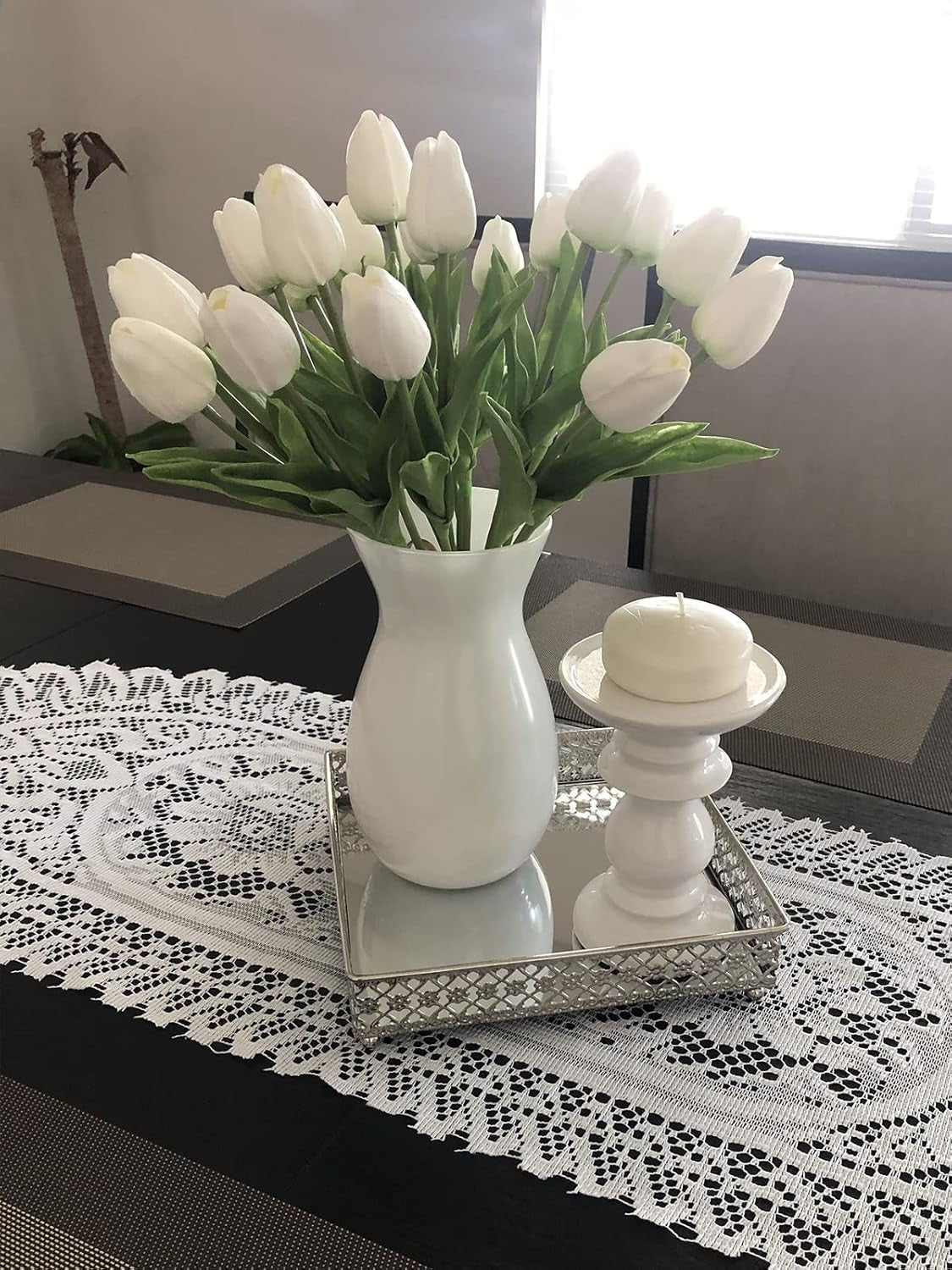 White Tulips Artificial Flowers 18Pcs Faux Silk Tulip Real Touch Tulip Fake Flowers Bouquets Arrangements for Easter Spring Flowers Valentine’S Day Mother'S Day Flower Gifts Home Table Decor